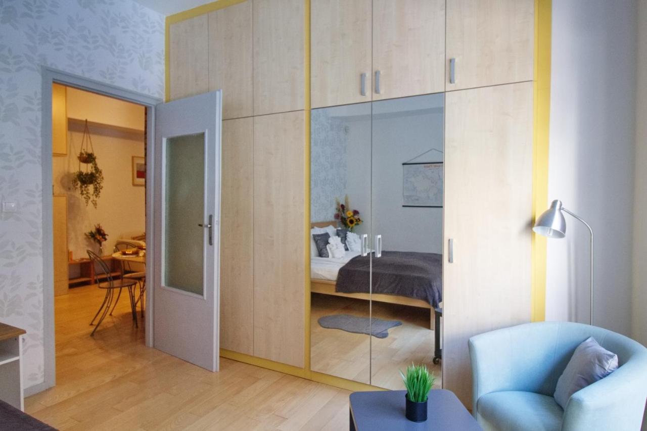 Urban Bourbon Apartment บูดาเปสต์ ภายนอก รูปภาพ